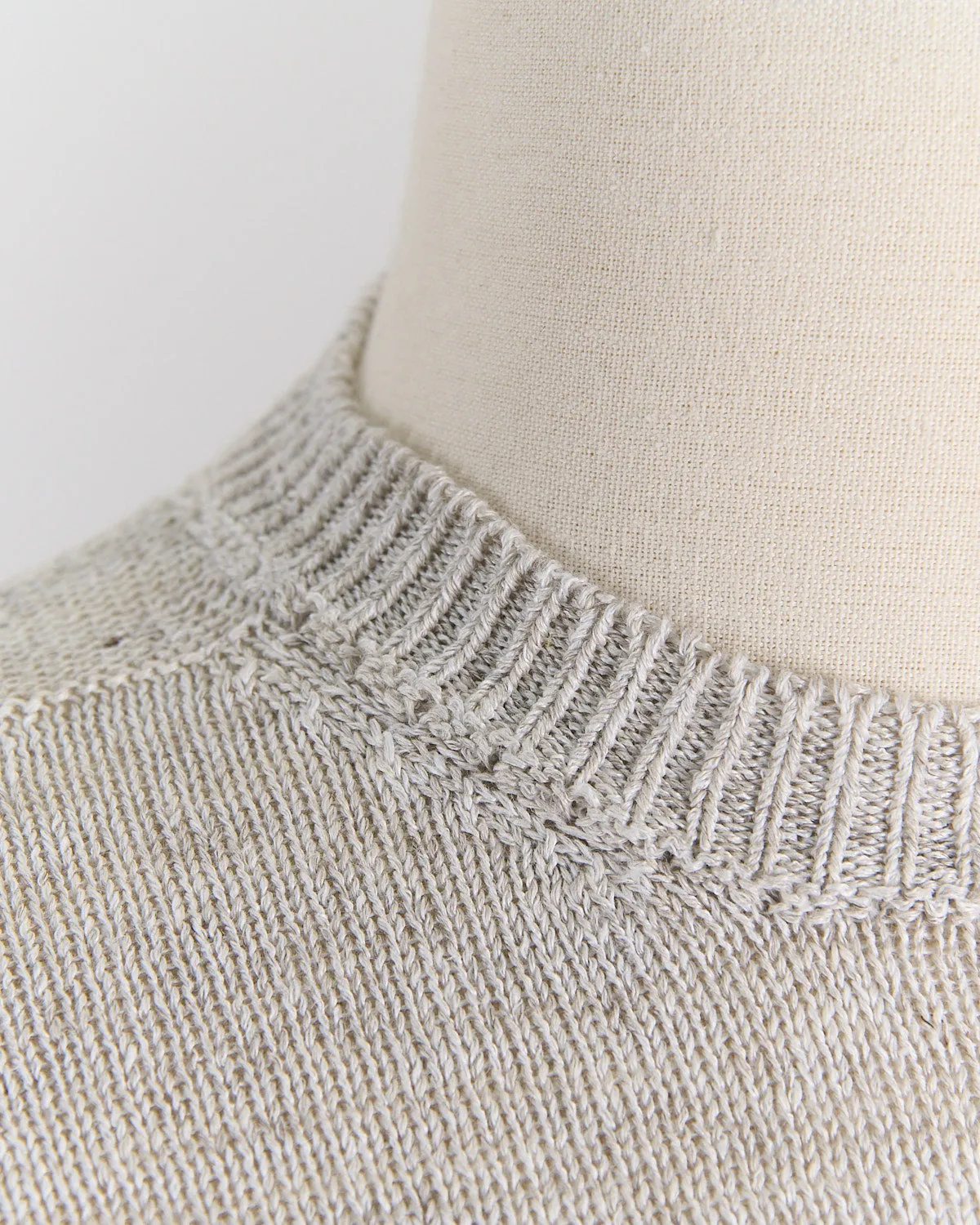 100% Washed Linen Stretch Crewneck
